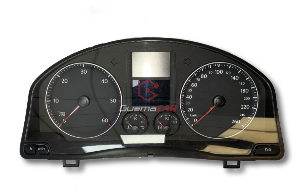 Reparación Averías Cuadro Instrumentos Volkswagen GOLF 2004; Reparación Pixeles, Display no enciende. GuemaCAR Electrónica Automóvil