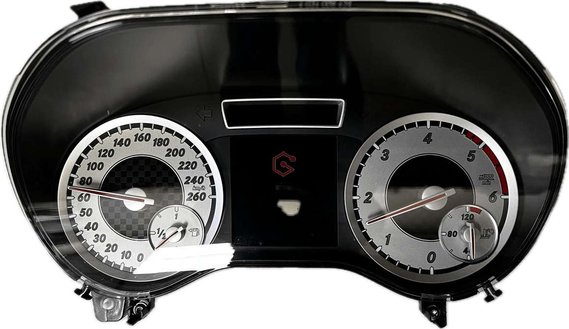 Display Cuadro Instrumentos Mercedes W176 falla pantalla central. Reparado en Soluciones GuemaCAR Laboratorio Avanzado Electronica Automóvil