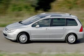 Avería en Peugeot 307: el coche no arranca, fallos de comunicación CAN, y reparación del ABS. Diagnóstico y reparación en Soluciones GuemaCAR