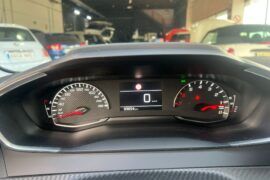 Peugeot Puretech Avería Electrónica DTC P0105:29 error relacionado con el captador de presión de aire de admisió. rateos en ralenti, perdida de potencia y, por supuesto, luz de avería encendida. Reparado en Soluciones GuemaCAR Laboratorio Electrónica Automotriz