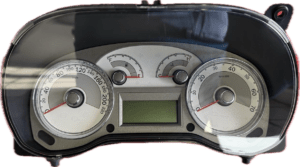 🚥 Reparación Cuadro Instrumentos Fiat Linea, no funcionan punteros de velocímetro ni combustible. Reparación Económica y con Garantía GuemaCAR