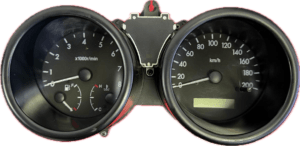 Avería cuadro Instrumentos Chevrolet Aveo/Kalos 2005 sin km en pantalla: causas reales (soldaduras, LCD, alimentación) y averías típicas del cuadro. Soluciones GuemaCAR.
