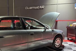 ¿Testigo aceite y portón abierto iluminados en tu Audi A4? El fallo es el cuadro. Reparación profesional en Soluciones GuemaCAR con garantía